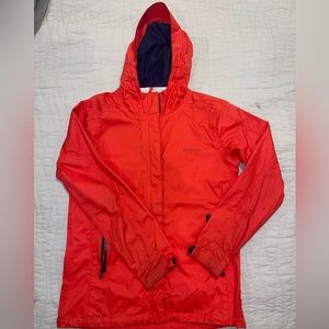 Vineyard Vines Red and navy blue rain jacket